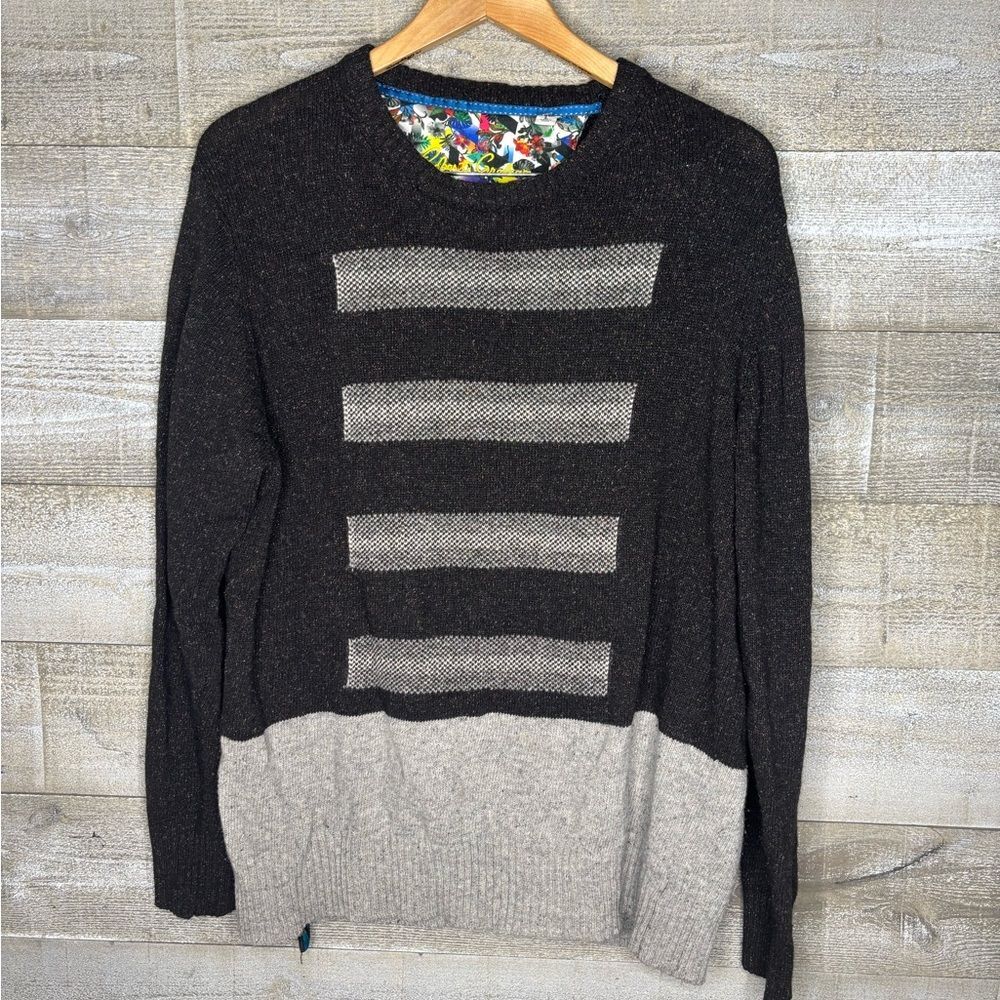 Robert Graham large Vostok wool silk Black and Gray Striped Sweater colorblock